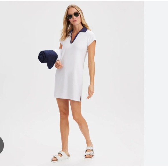 renwick golf Dresses & Skirts - Renwick Golf Dress White Terry XL Navy Collar Women’s NWT V Neck